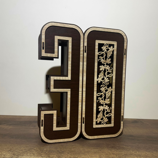 Poklon kutija za rođendane sa stilom - BROJ 30