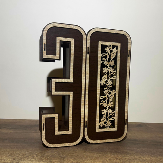 Poklon kutija za rođendane sa stilom - BROJ 30